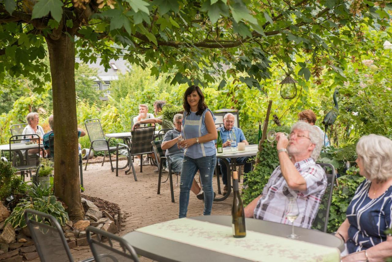 Weingut Erich Serwazi เมเซอนิค ภายนอก รูปภาพ
