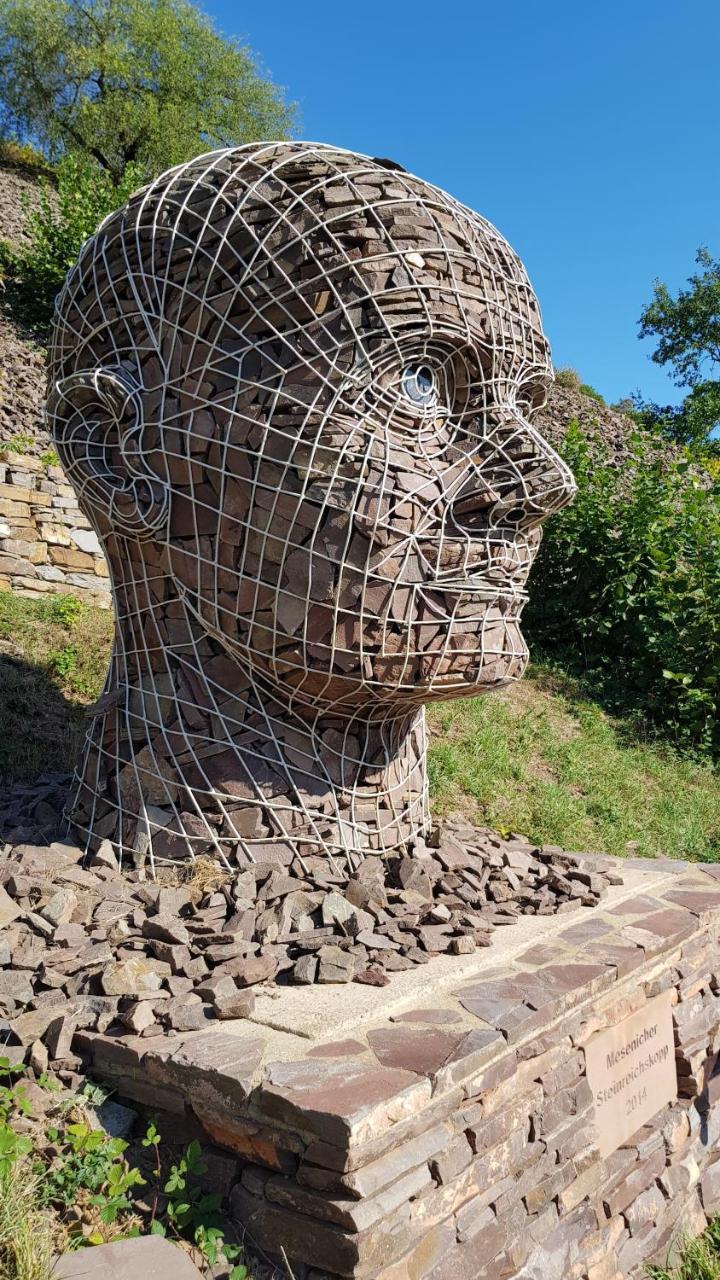 Weingut Erich Serwazi เมเซอนิค ภายนอก รูปภาพ